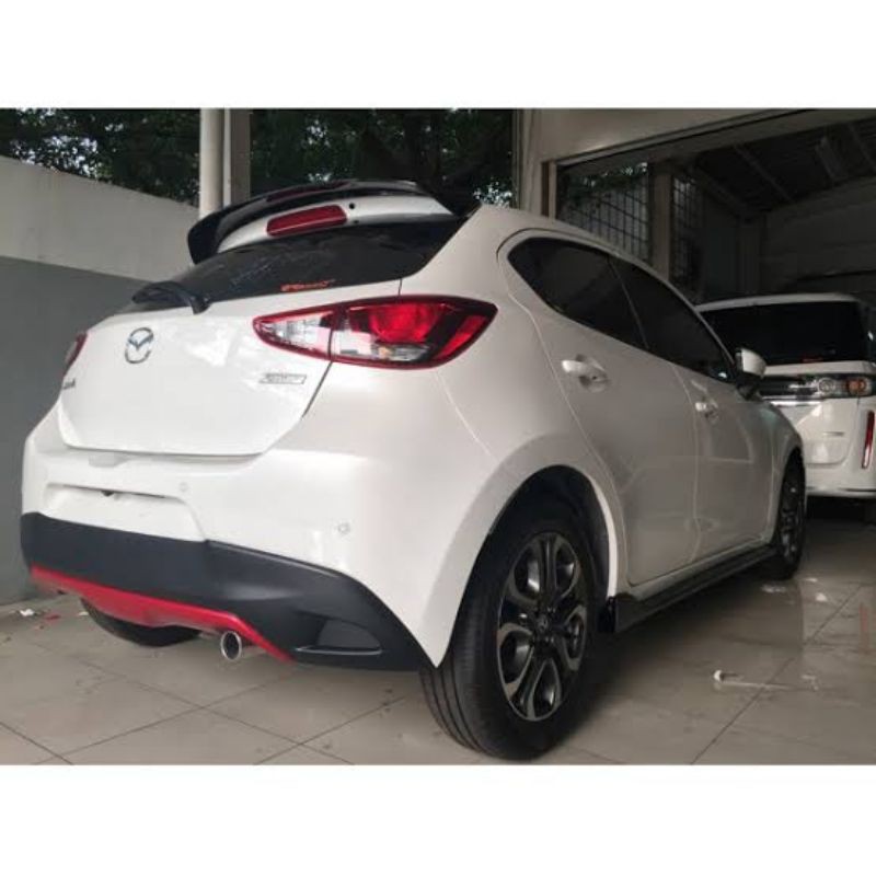 Diffuser Mazda 2 Skyactiv