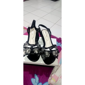 preloved Valencia By Enrica Amora in Black