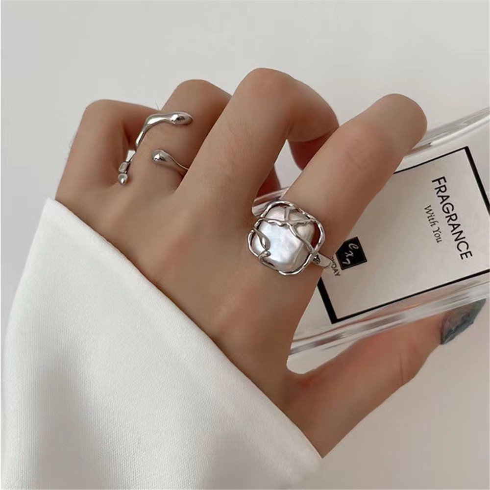 2pcs / Set Cincin Jari Gaya Retro Untuk Wanita