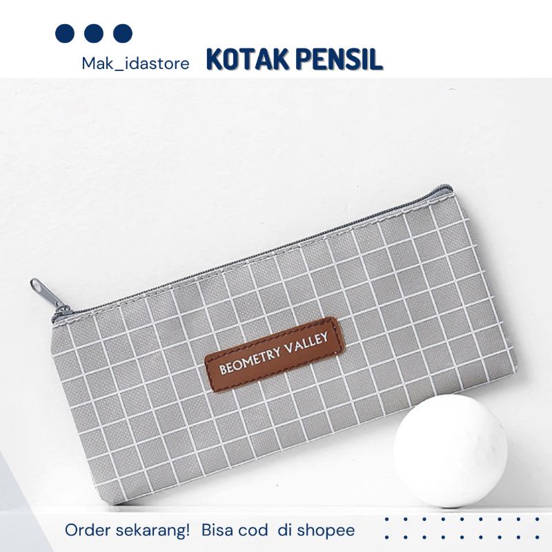 

KOTAK PENSIL GEOMETRI VALLEY