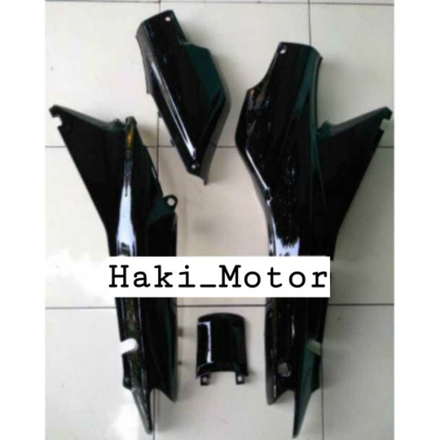 BODY KIRI KANAN SUPRA FIT 2004