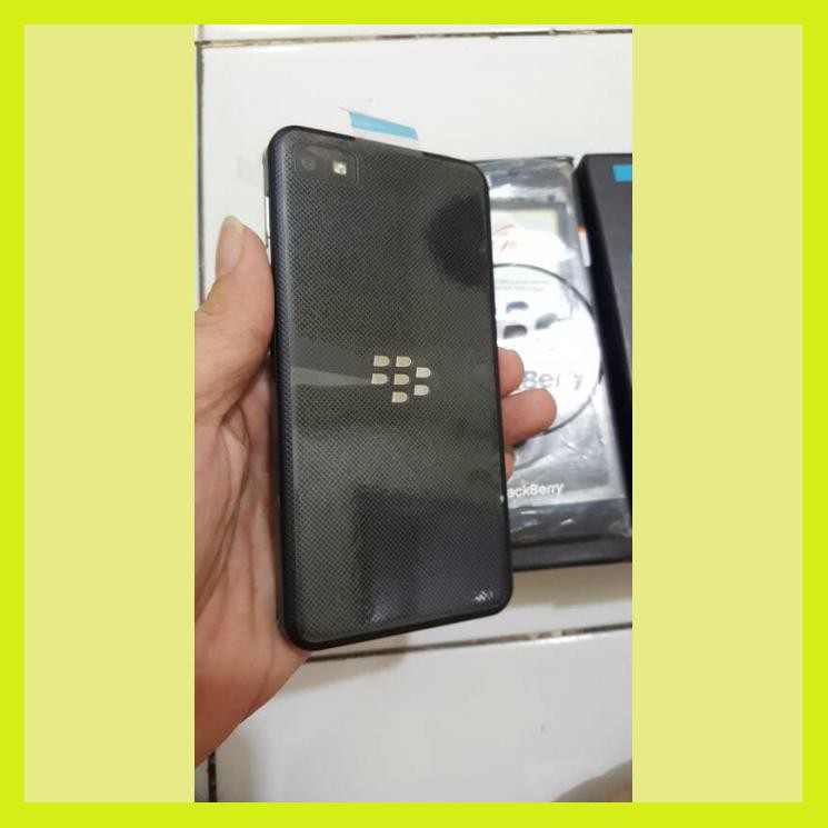 BLACKBERRY Z10