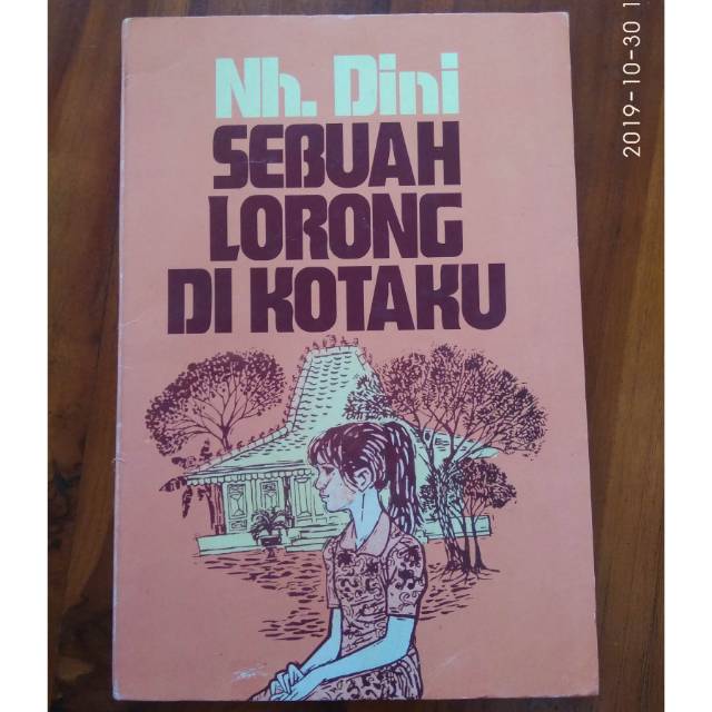 Sebuah Lorong di Kotaku - NH Dini - buku lawas
