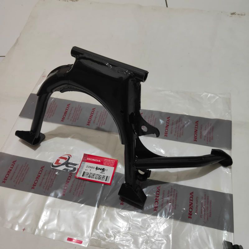 standar tengah Vario 110 . kvb