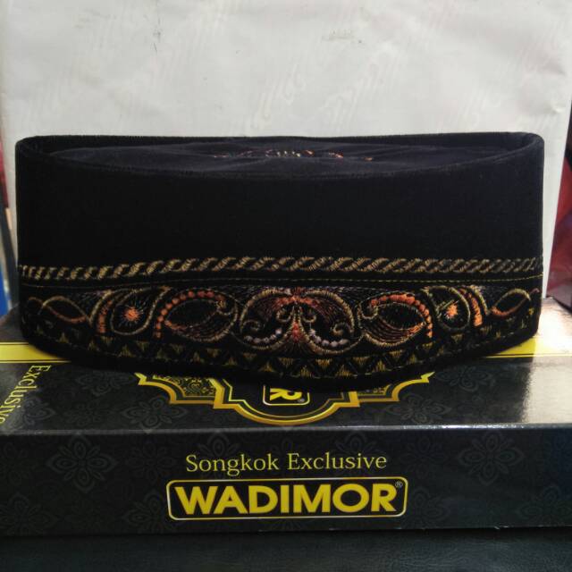 SONGKOK PECI WADIMOR BORDIR