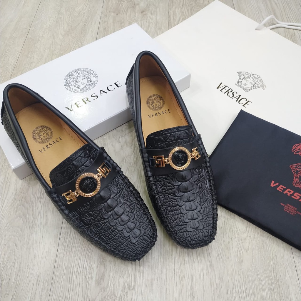 Sepatu pria  loafers kulit asli import