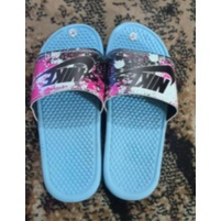 LELANG SANDAL 12K RANDOM