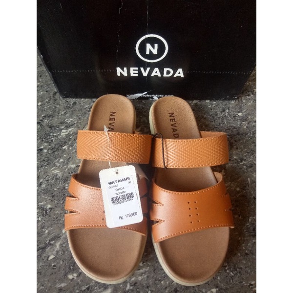 sandal nevada cewek