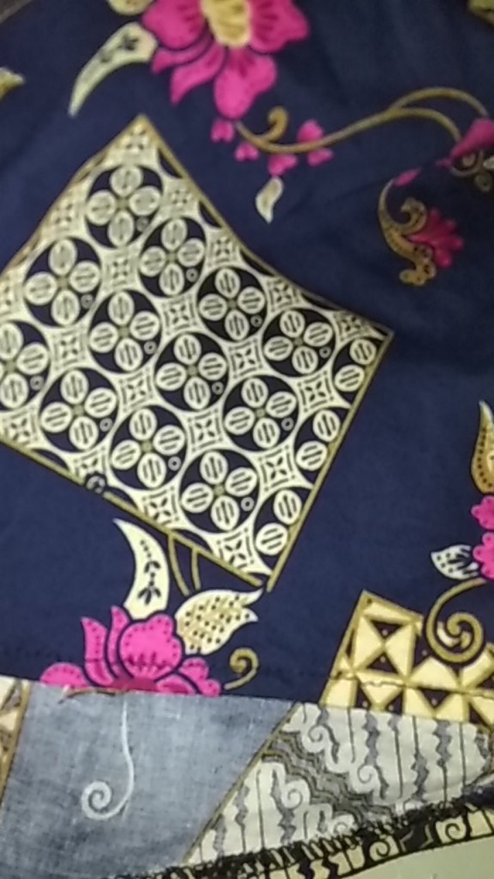 Bl - 03650 Tunik Oversize Wanita Lengan Panjang Batik