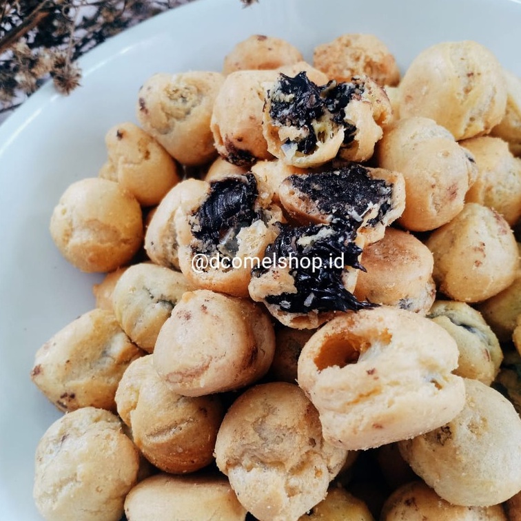 

Soes Kering Cokelat D'Comel 100 gram