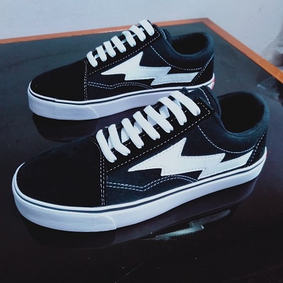 SEPATU CASUAL VAN OLD SCHOOL TERMURAHDL - SEPATU CASUAL VAN OLD SCHOOL TERMURAH