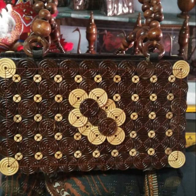 Tas unik batok kelapa