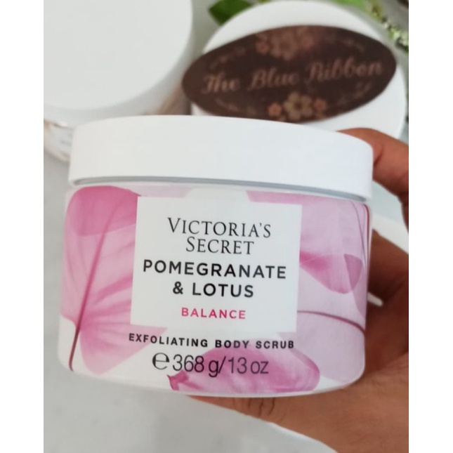 EXCLUSIVE COLLECTION !! VICTORIA'S SECRET EXFOLIATING BODY SCRUB