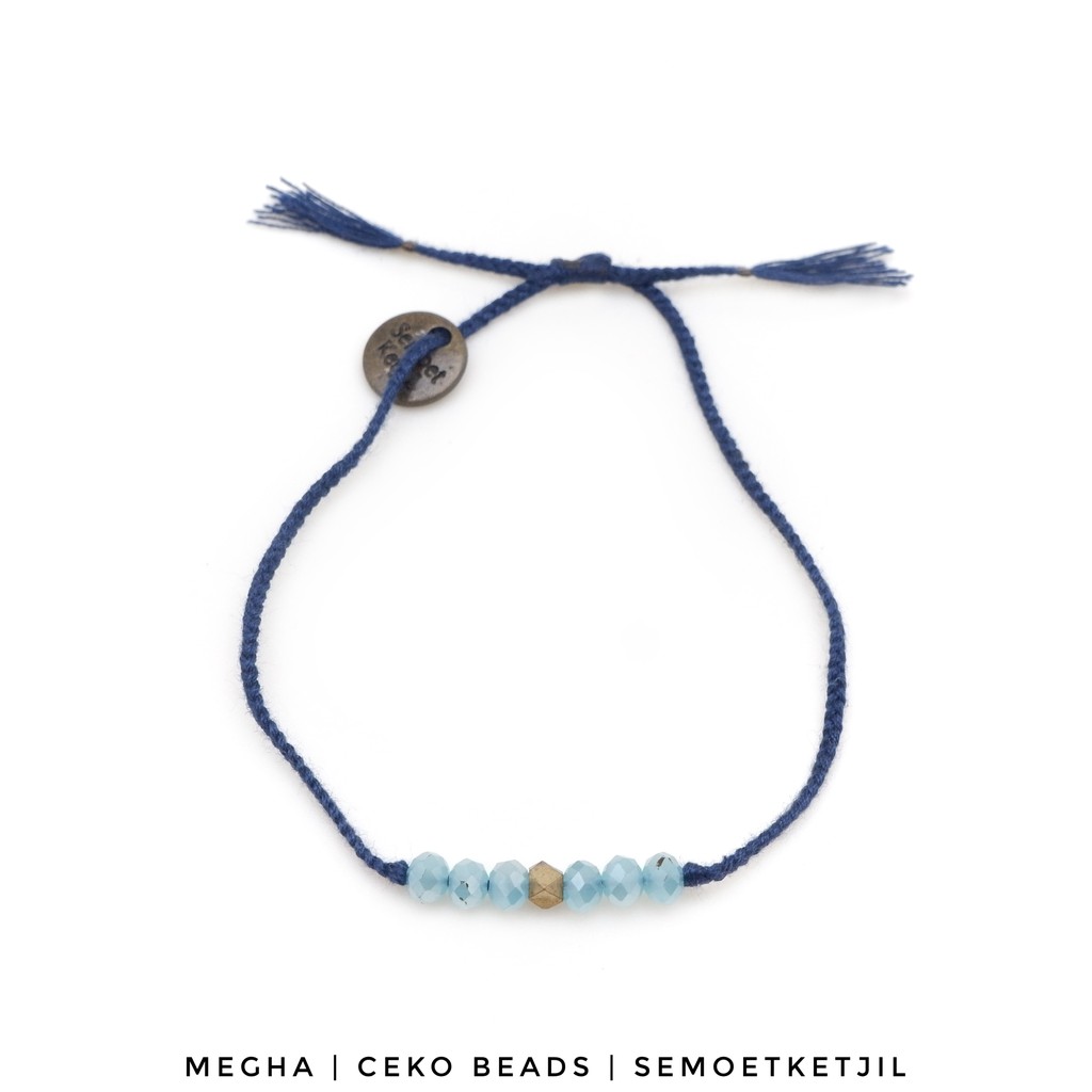 

Semoet Ketjil Gelang Bohemian Megha Ceko