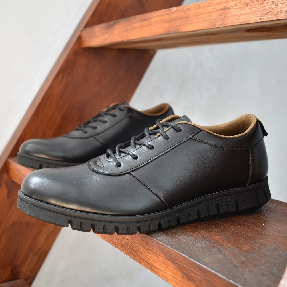 Delfin Black | Sepatu Sneaker Kets Casual Casual Pria Cowok Sneakers Ori Pantofel | FORIND Volve