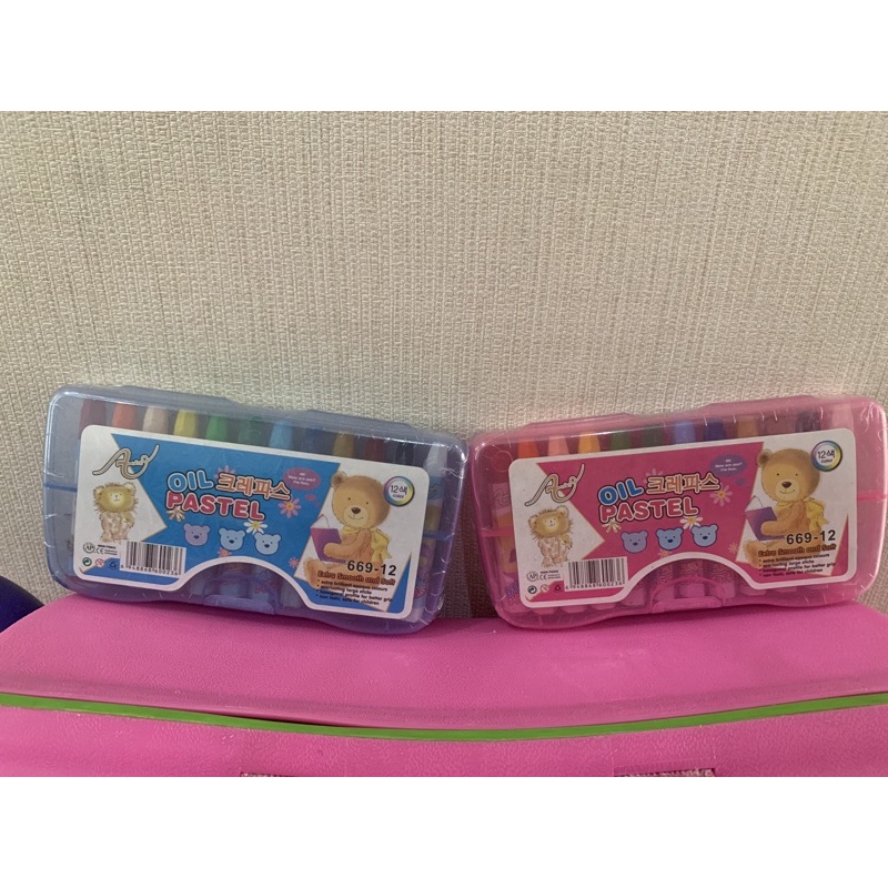 

Crayon anak 12 warna