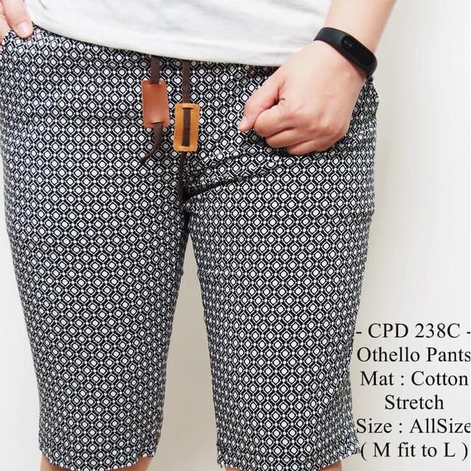 Celana Pendek Cowok / Celana Distro Keren / Celana Pantai S11 Original