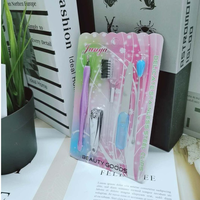 Set Gunting Kuku Manicure Set Dompet Menicure Pedicure Meni Pedi Manikur Set Perlengkapan 5 in1