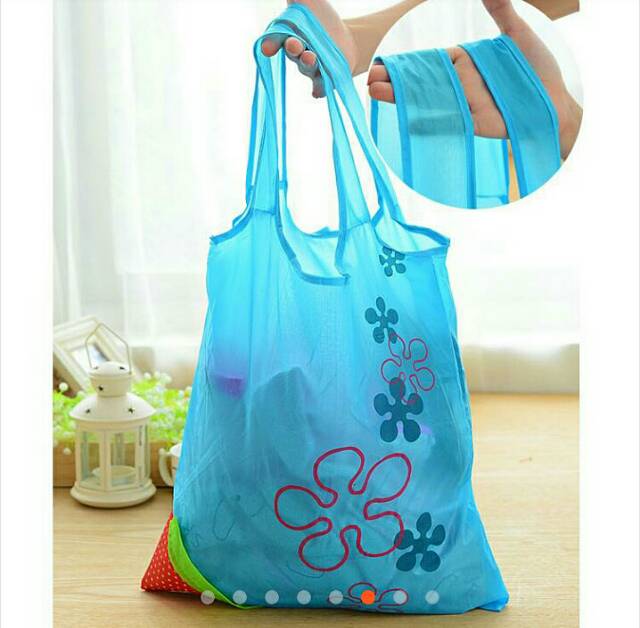 Tas Lipat Strawberry / Baggu Shopping Bag / Tas Belanja