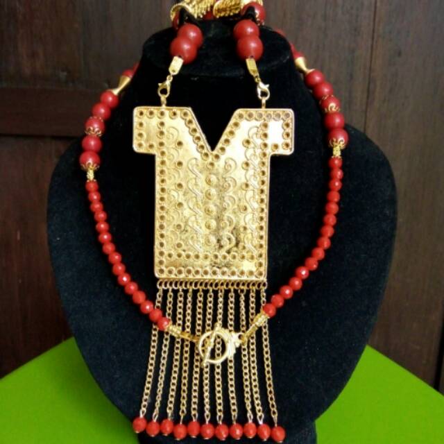 Kalung ethnic baju bodo