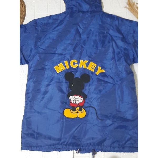 Jaket outdoor brand keren