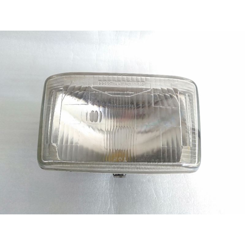 Reflektor Headlamp Honda WIN