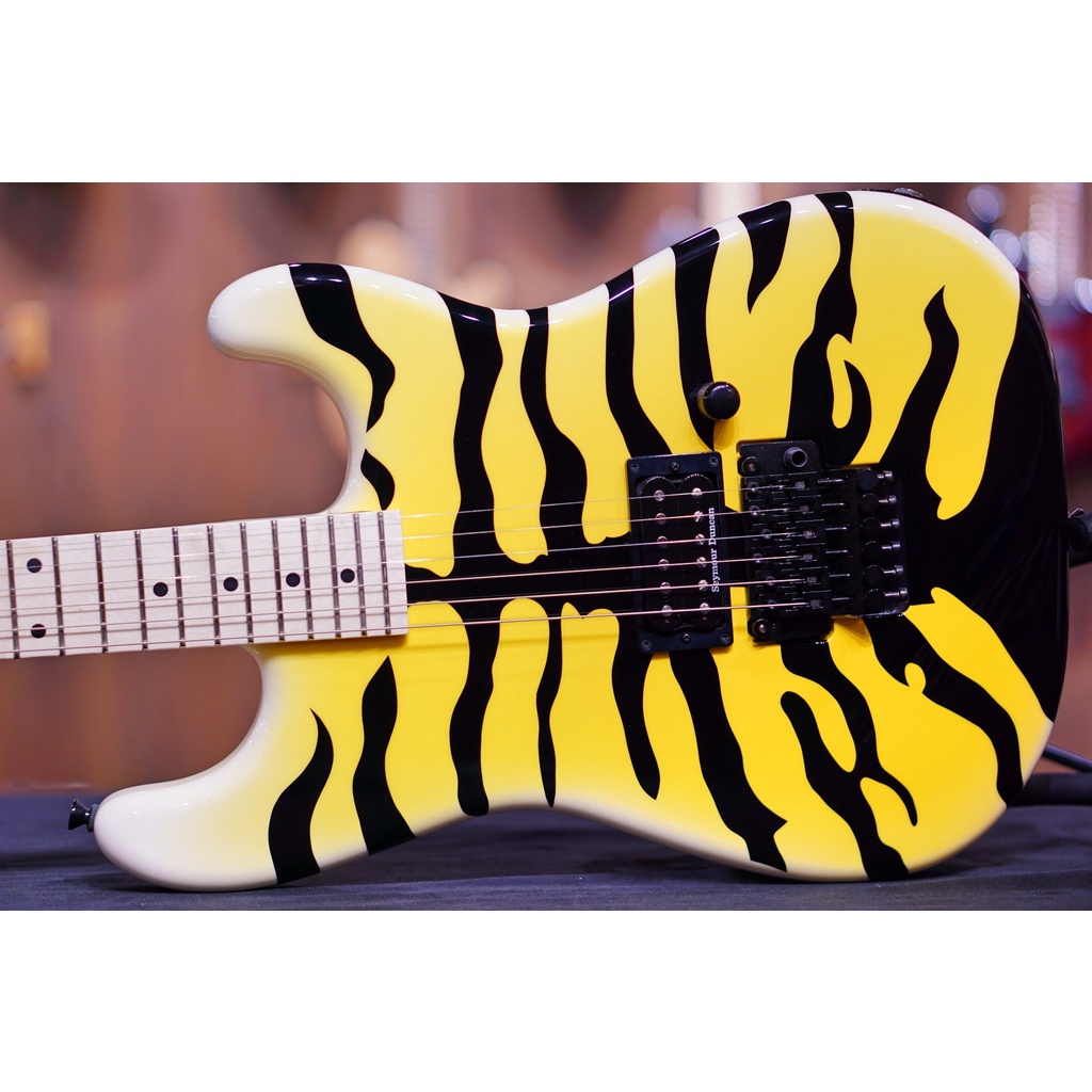 ESP George Lynch Signature M-1 Tiger E2921212