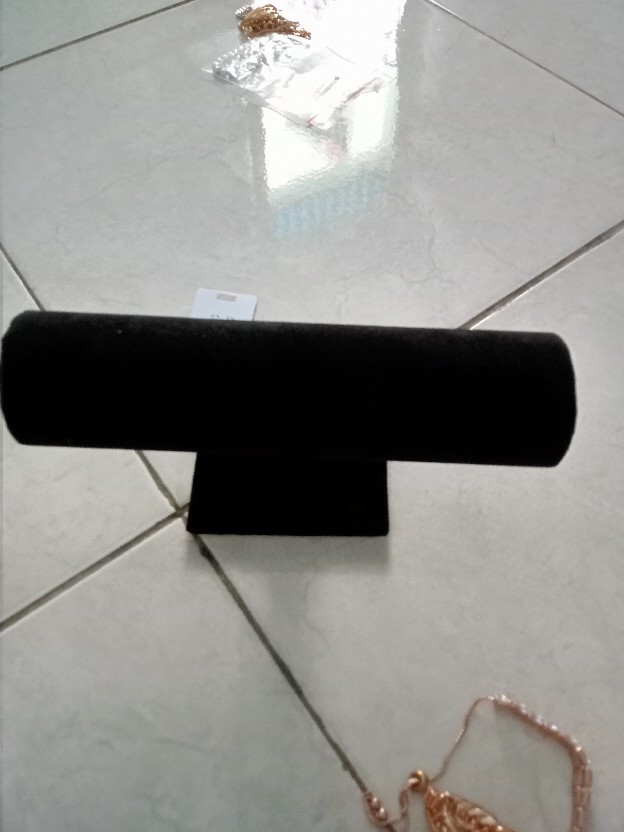 Grosir Display Rak Pajangan Perhiasan Emas Gelang Manekin Gelang