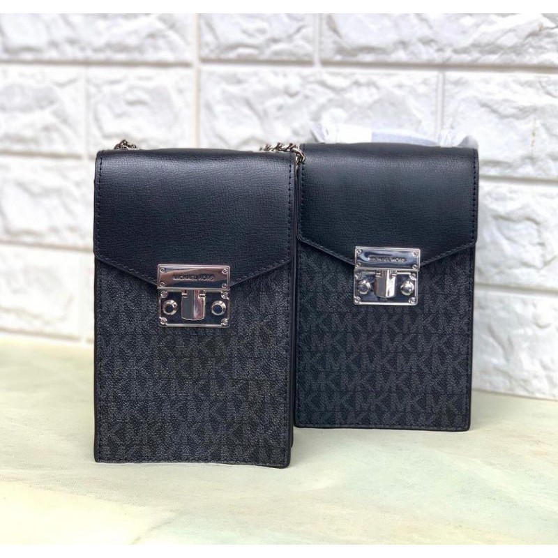 Michael Kors rose NS flap phone crossbody black sign original