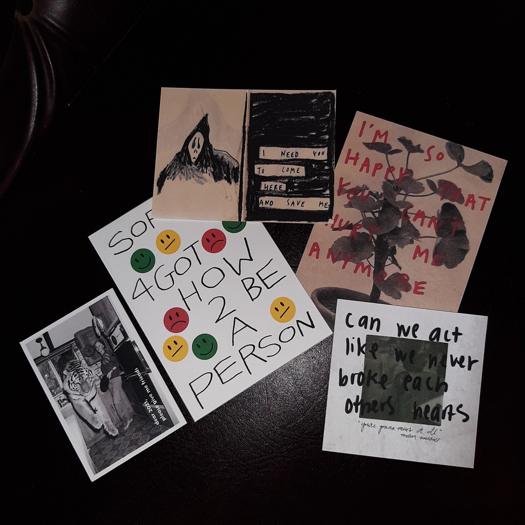 

Postcard / Photocard Hiasan Dinding / Surat / Kartu Pos (Dark Vintage Aesthetic Grunge)