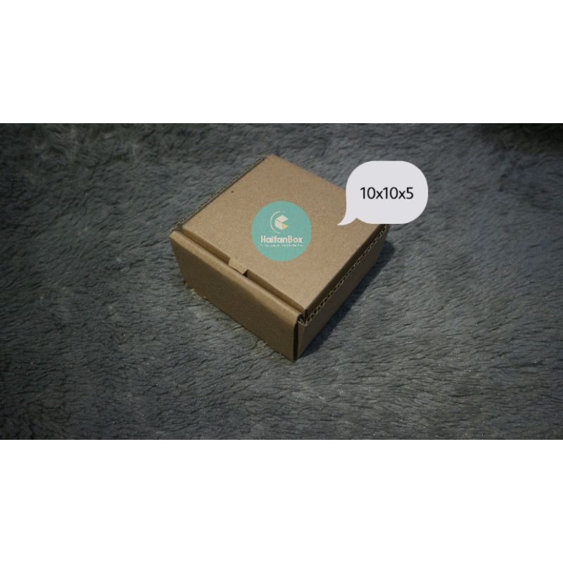 (isi 10pcs)Box 10x10x5 Box earing/asesoris/hampers/kue