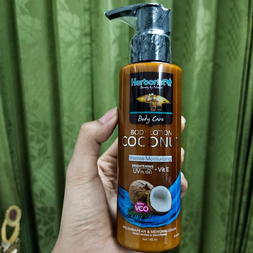 Qeila - Herborist Body Lotion Zaitun | Coconut | Frangipani | BPOM 145 ML