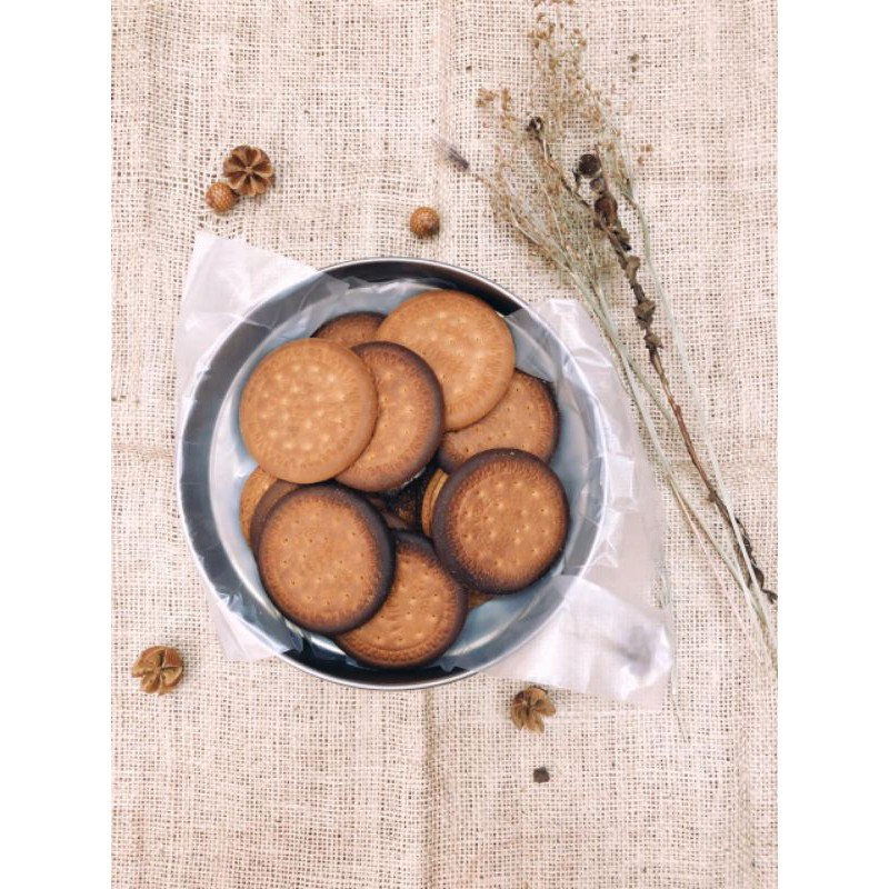 

Biskuit marie gosong