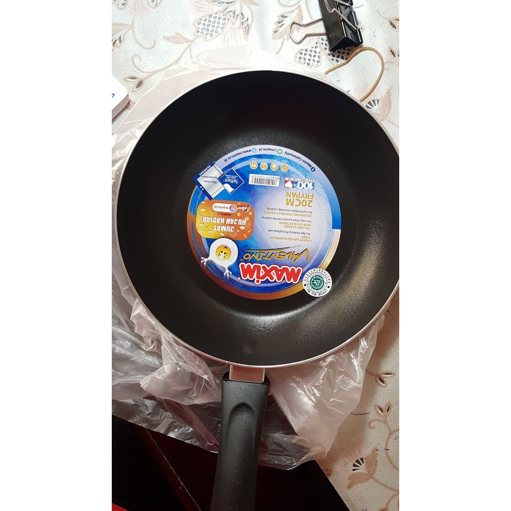 Maxim Valentino Frying Pan Penggorengan Teflon 20 Cm Wajan Merah