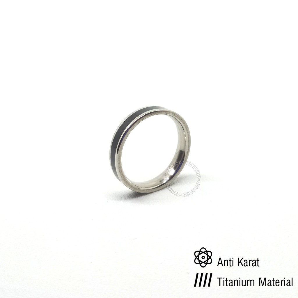 Nue Cincin Cowo Titanium Pria Wanita Tipis Hitam Silver Anti Karat/Cincin Titanium Couple