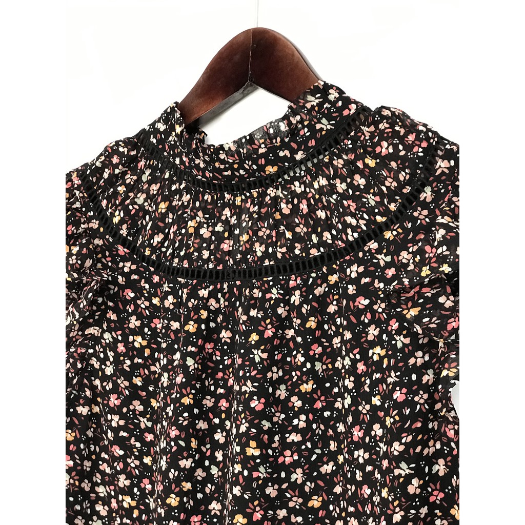 Blouse Wanita - LOFT Eyelet Flutter Shell Original-3