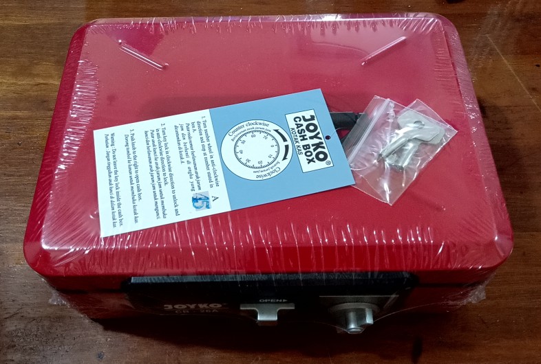 Cash Box Brankas Kotak Uang Cb 26 A Joyko Random