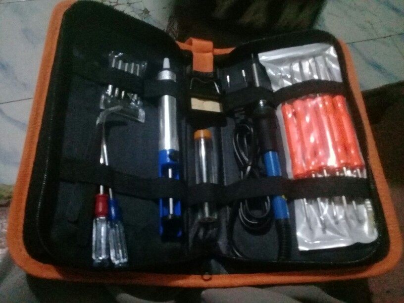 Tool Set Peralatan Solder Kit 7 In 1 60w 220v - Sik-002