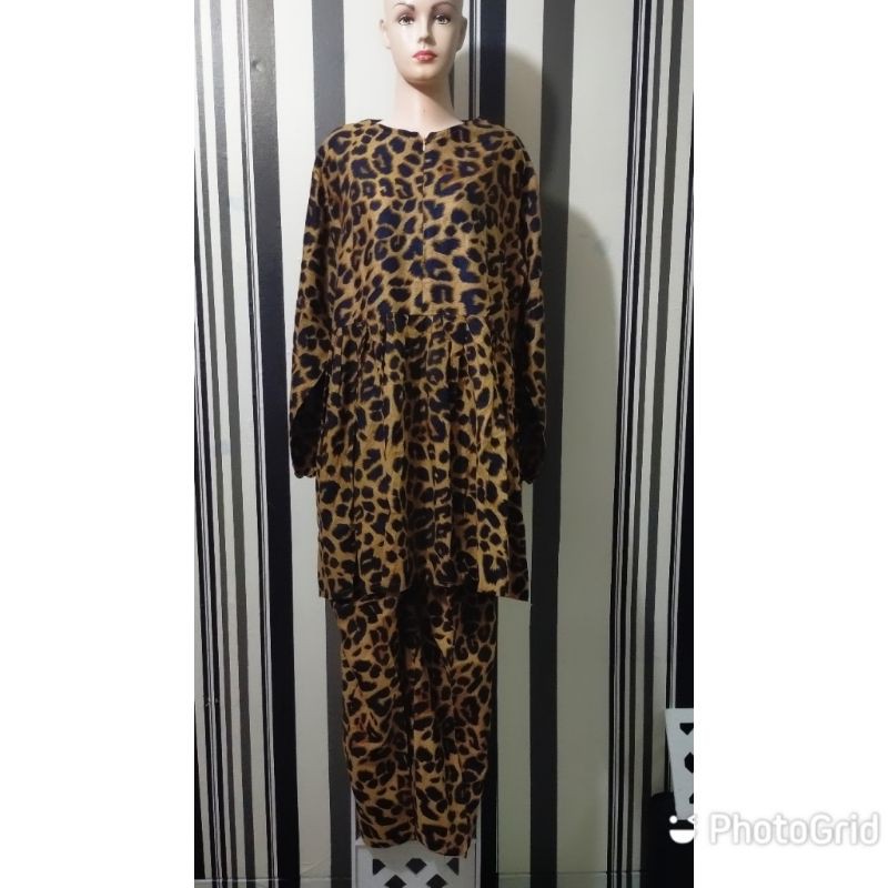 Baju setelan wanita loreng