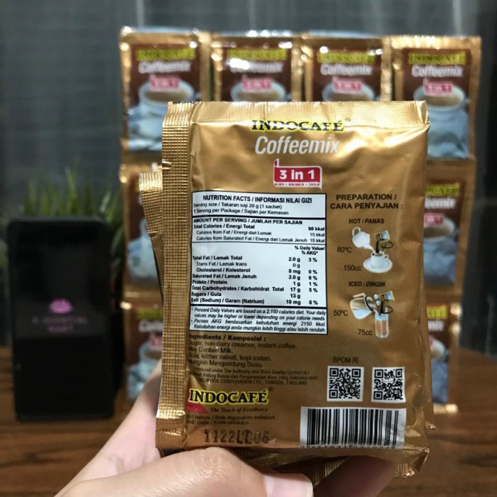 

H2J0U2J1U Indocafe Coffeemix 3In1 Kopi + Krimer + Gula 50 Sachet @20G - 5 Rtg HyYj