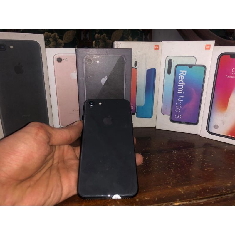 hand phone iphone 8 second. hp iphone 8 second murah. handphone iphone eight second murah . berkualitas. handphone iphone second berkualitas-1