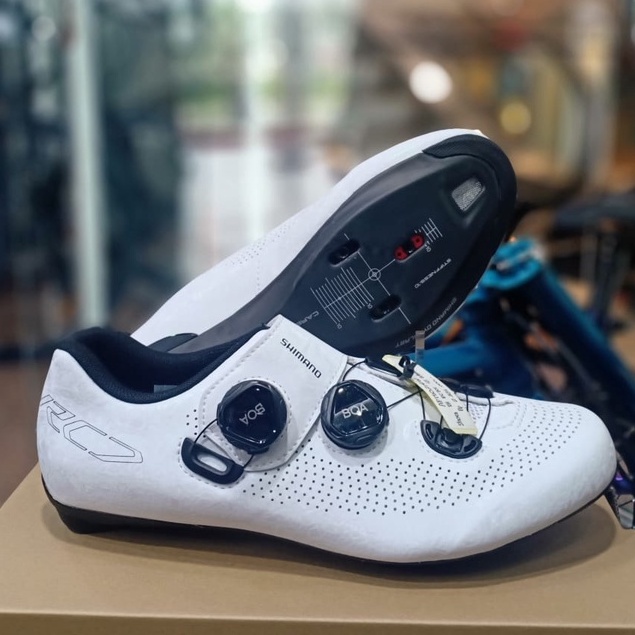 Sepatu Cleat Road Bike Shimano RC7