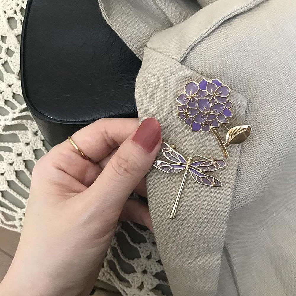 Needway  Enamel Badge Purple Collar Accessories Dragonfly Brooch Pin Trendy Party Animal Elegant Women Man Metal Fashion Jewelry