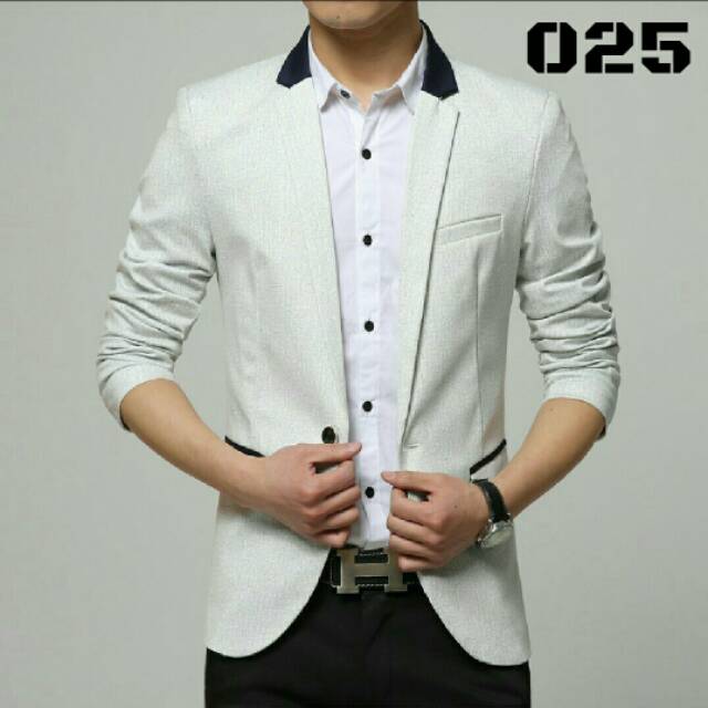 Blazer putih mutiara