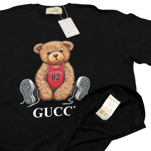 T - Shirt  GCC BEAR – Fashion Trendy Casual Unisex Good Brand Quality 99% Realpict  ✓ Bahan   : COTTON COMBED (  Nyaman, Halus di kulit, tidak Panas / Gerah, dan Menyerap Keringat ) ✓ Jahitan : Overdeck ✓ Sablon : Plastisol ( Tebal, Nyaman, Halus di kulit