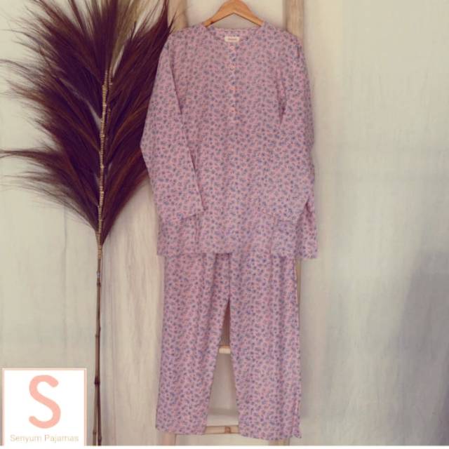 Senyum pajamas - little flower