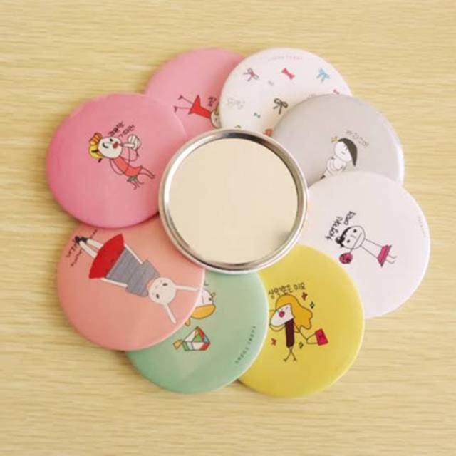 Kaca Cermin Bulat Portable 6,5cm Kaca Bulat Mini Kecil Karakter Korea Cermin Traveling