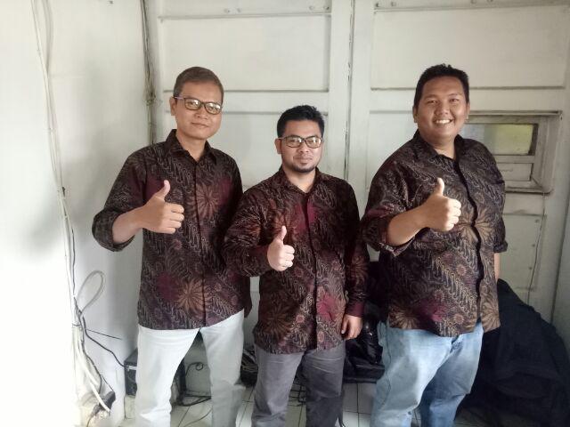 Risna Batik Krb Bunga Daun Biru Kemeja Batik Pria Lengan Panjang Primis Premium Exclusive