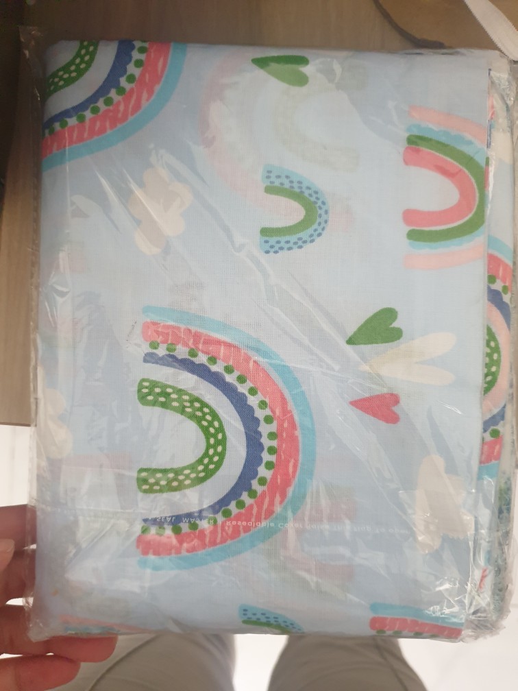 Rainbow Story - Kain Sprei Katun Lokal Meteran Star Bintang Kecil