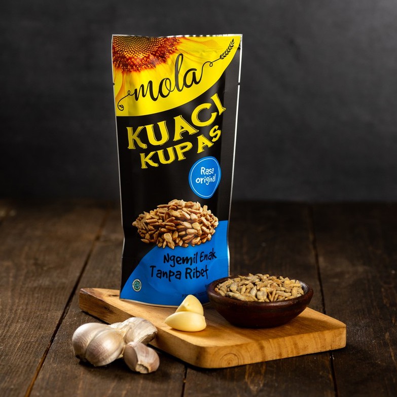 Mola Kuaci Kupas Panggang / kuaci bunga matahari / Sunflower Seed